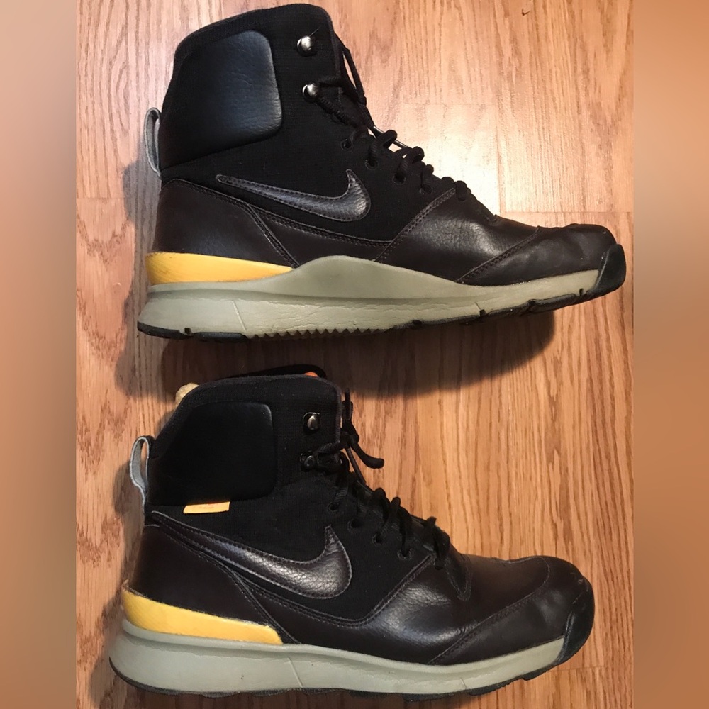 Nike ACG Stasis High Top Off Trail Hiking Sneaker Shoes Size 10 Velvet Black